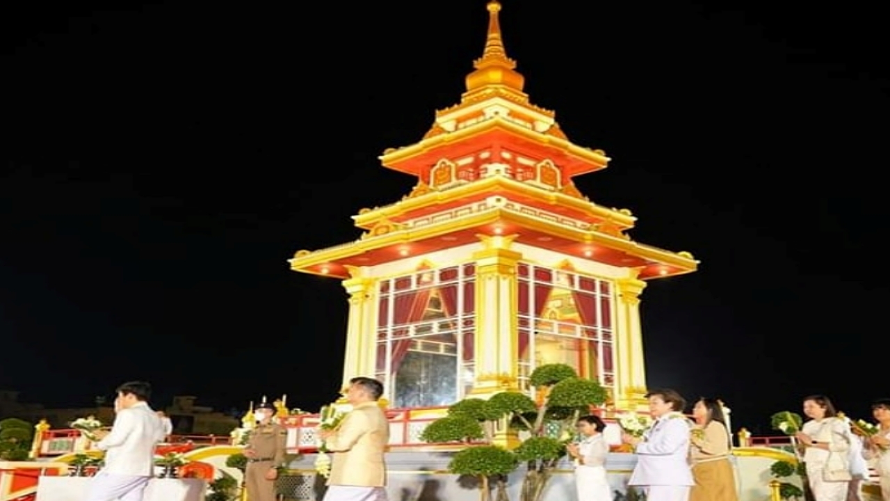 รวมบทสวด บูชาพระเขี้ยวแก้ว อานิสงส์สูงล้น เสมือนเข้าเฝ้าองค์พระพุทธเจ้า